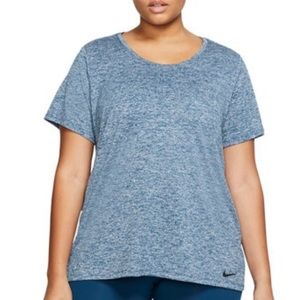 Nike plus size dry legend training shirt